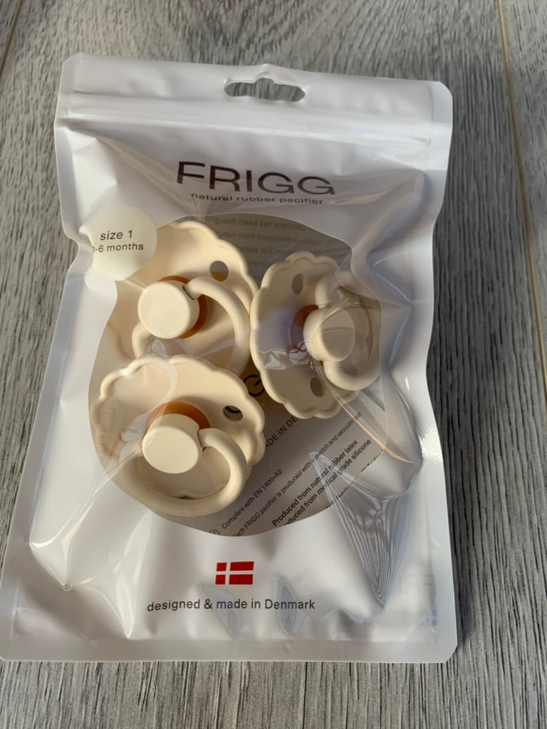 Frigg Dummies Triple Packs Size 1 Cream